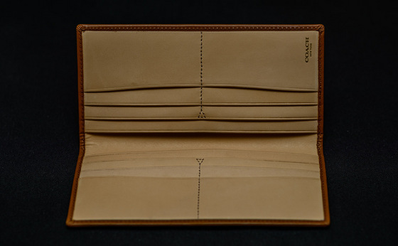 COACH 74604 CROSBY DRESS LEATHER SLIM BREAST POCKET