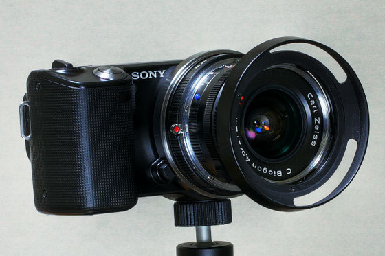 NEX-5 & C Biogon 4.5/21 ZM